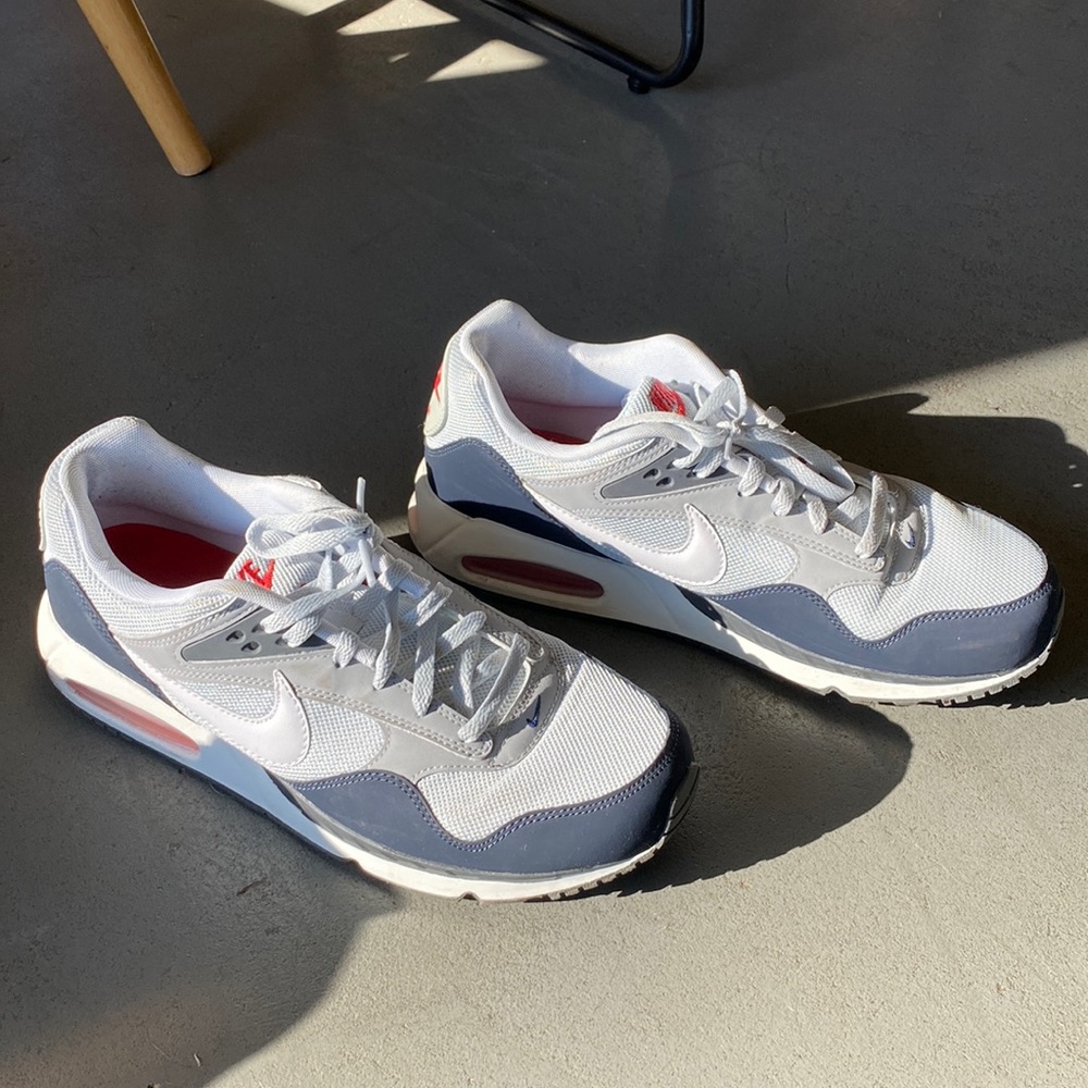 Mens Nike size 11.5